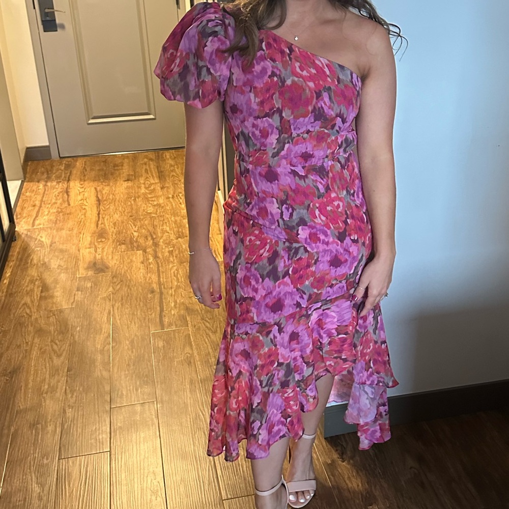 Formal / Cocktail Dress - Picture 6 of 7